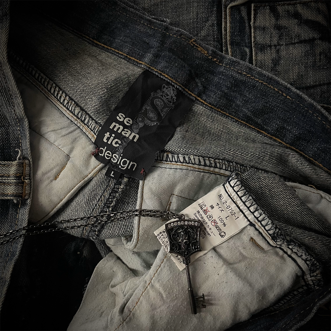 Semantic Design 00’s Gimmick Cargo Jeans