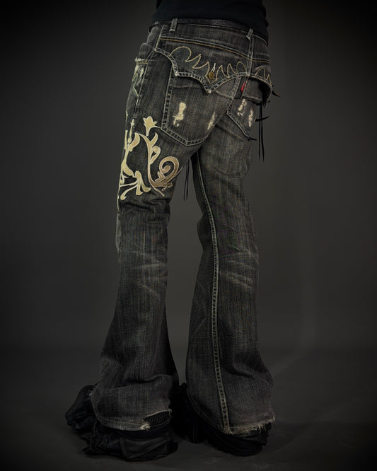 Tornado Mart Ornamental Embroidered Flared Denim