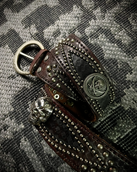 Tornado Mart Pirate Skull Blue Gem Leather Belt