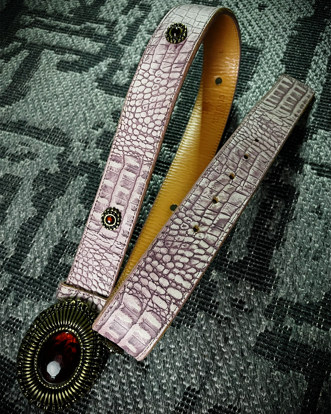 Tornado Mart Pink Croc Gem Belt