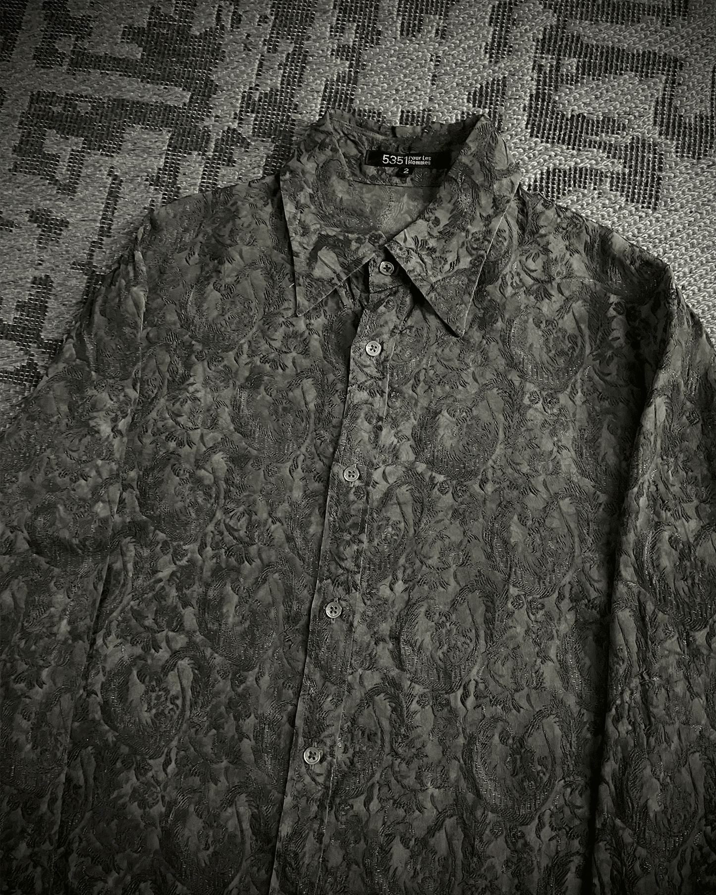 5351 Pour Les Hommes Tribal Embroidery Shirt