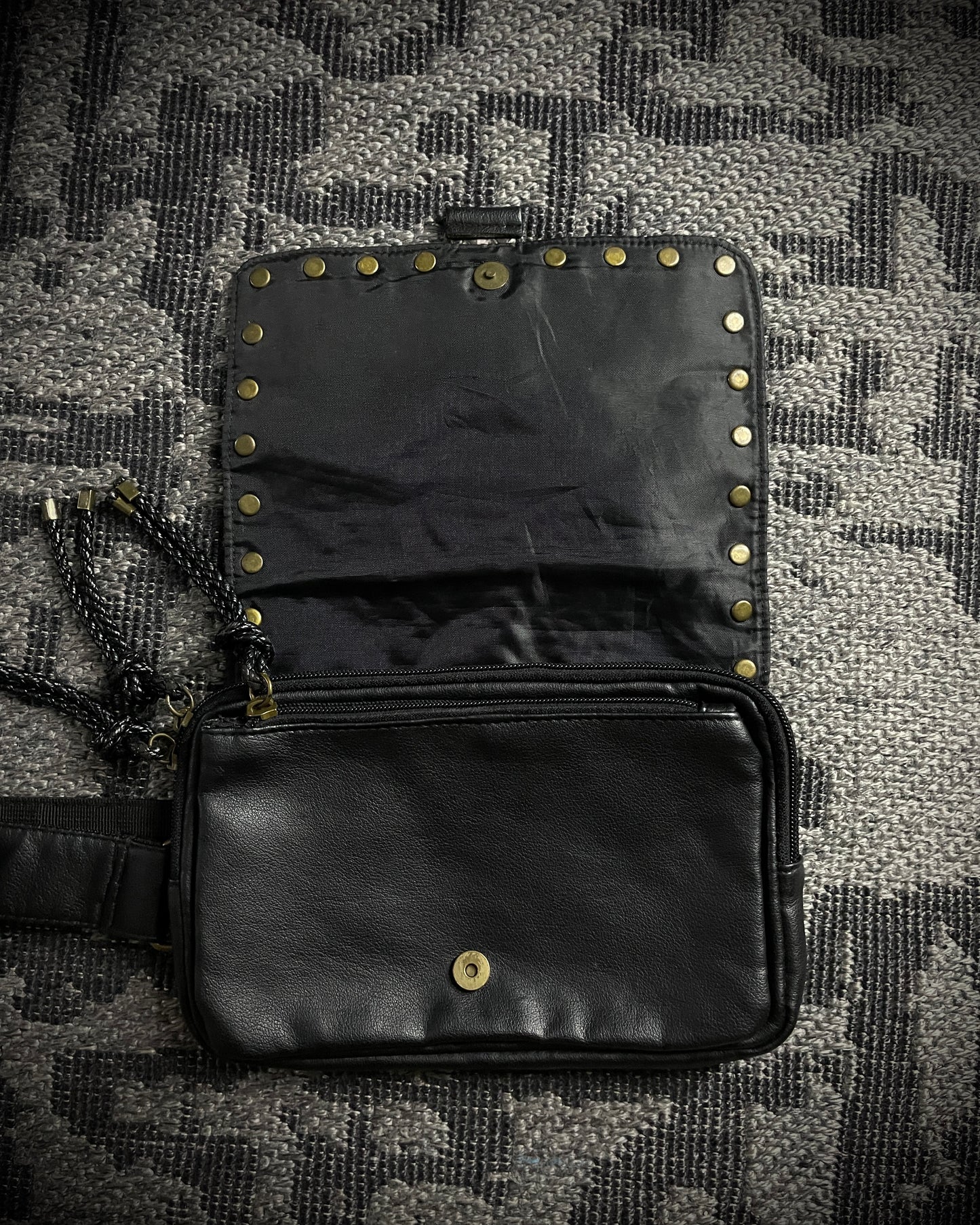 Tornado Mart Snake Buckle Waist Bag