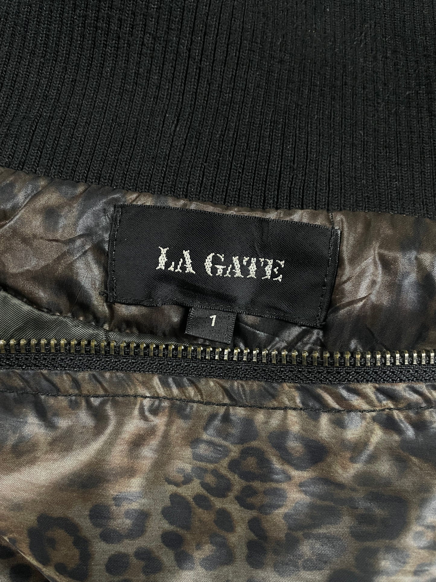 LA GATE Leopard Layered Hidden Hood
