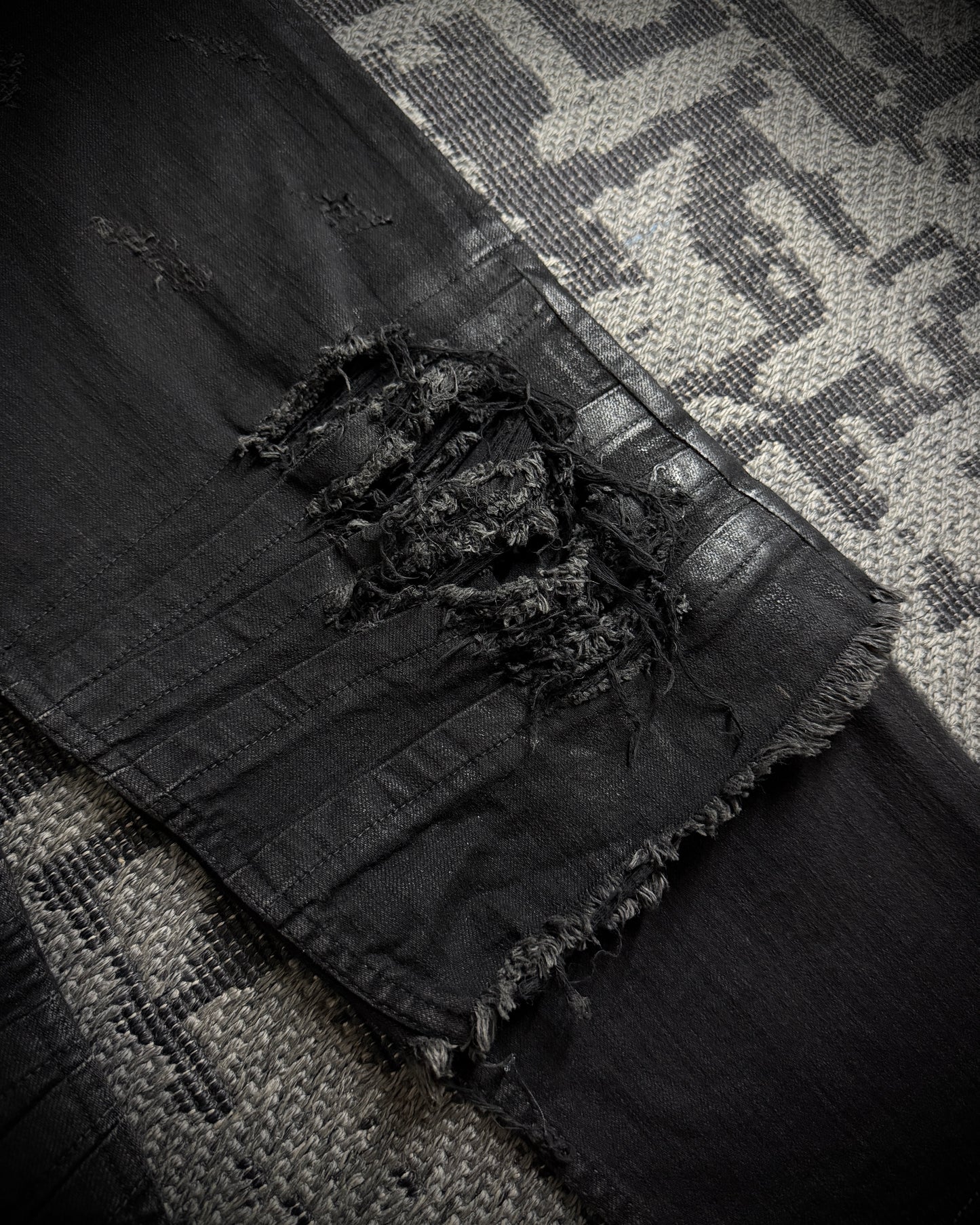 LGB Waxed Distressed Sarrouel Denim