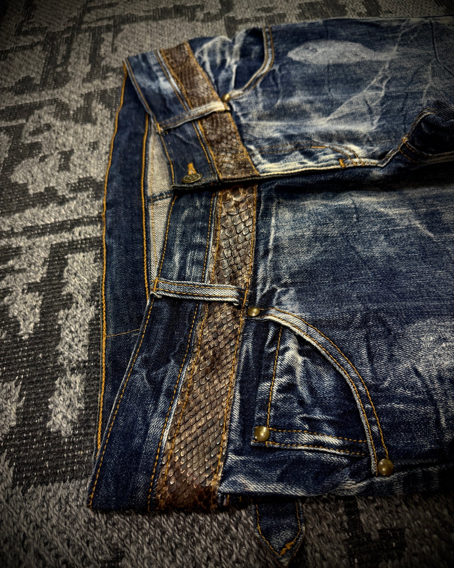 Tornado Mart Snake Waist Strap Cracked Fade Flared Denim
