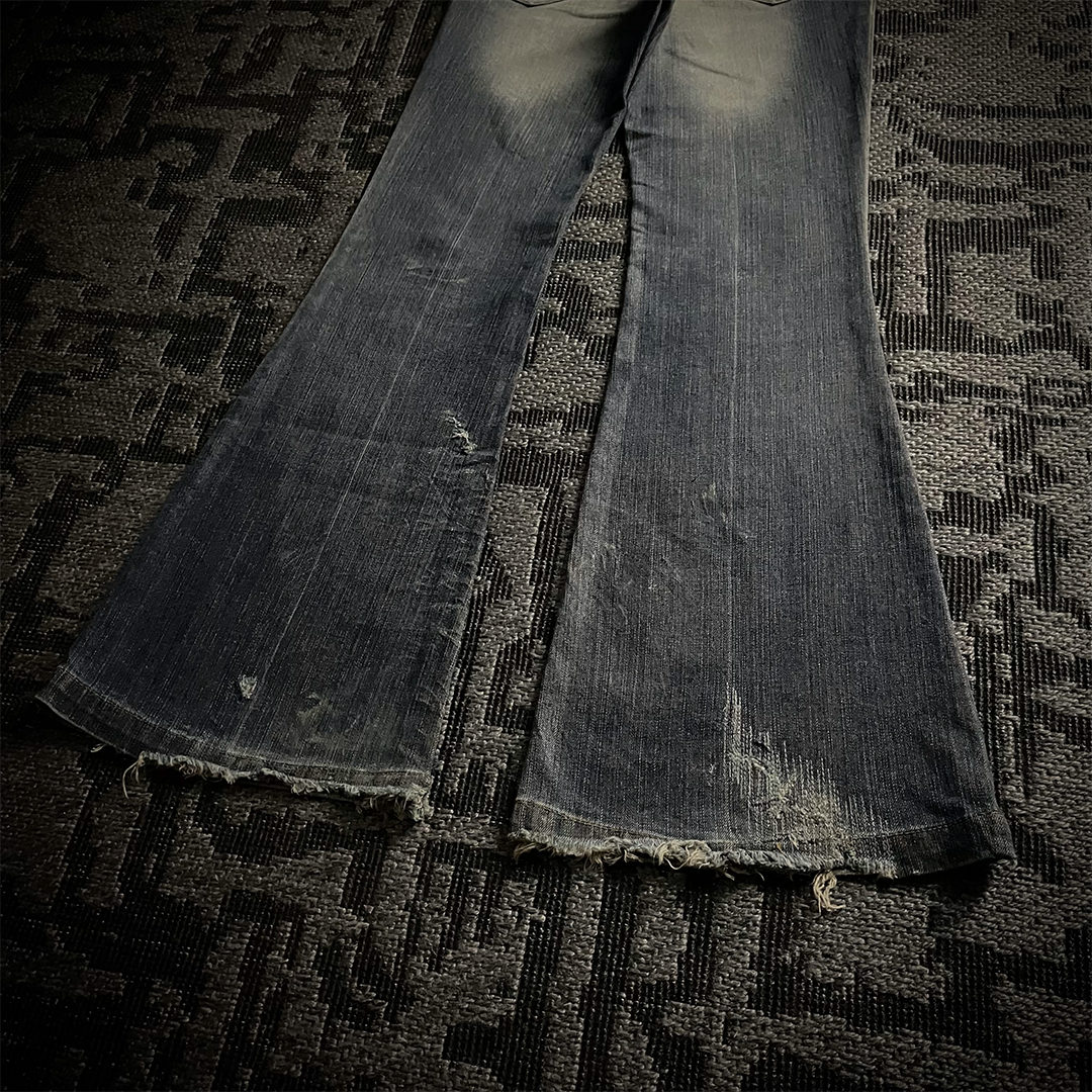 Tornado Mart Worn Out Flared Jeans