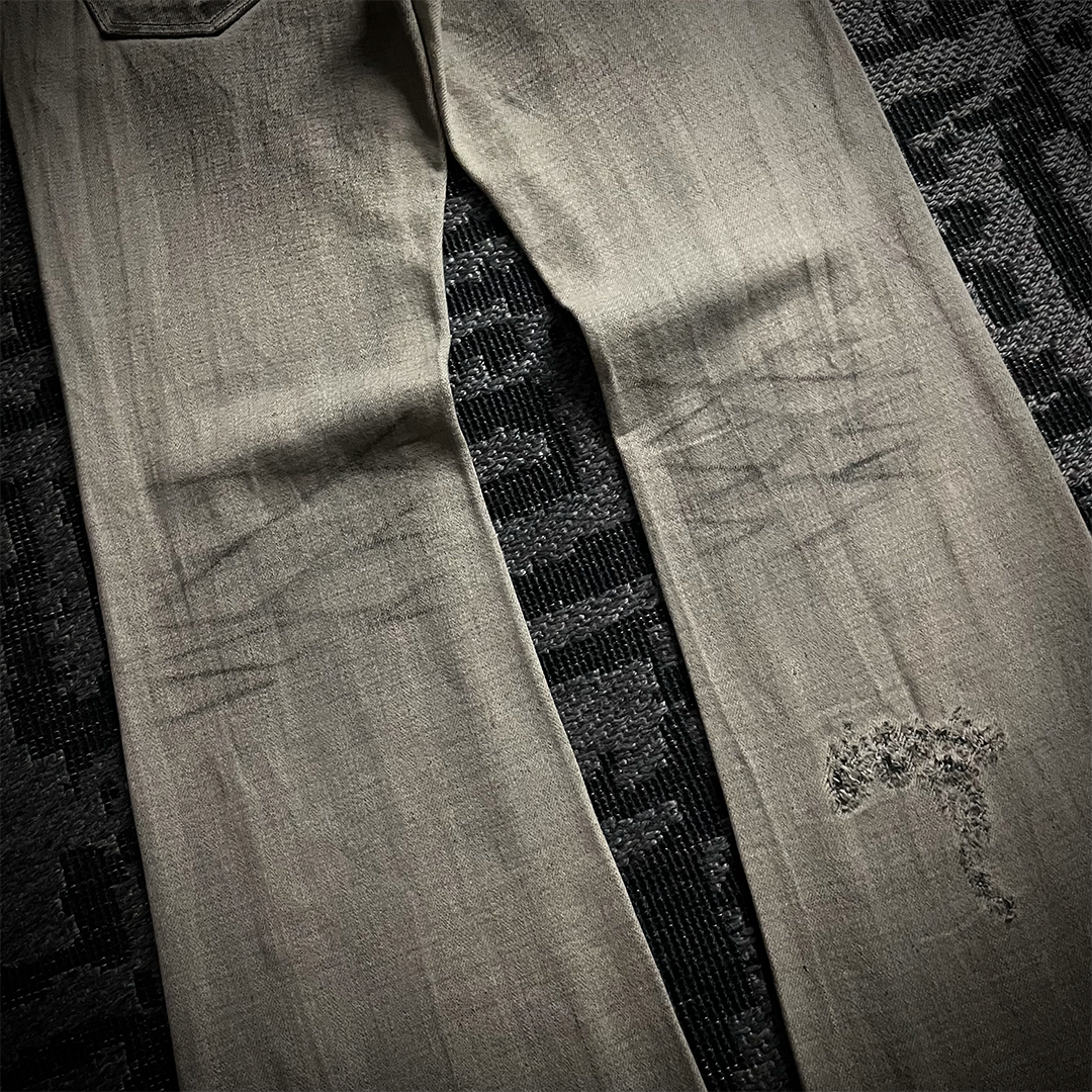 Agate label Worn Out Distressed Flared Jeans