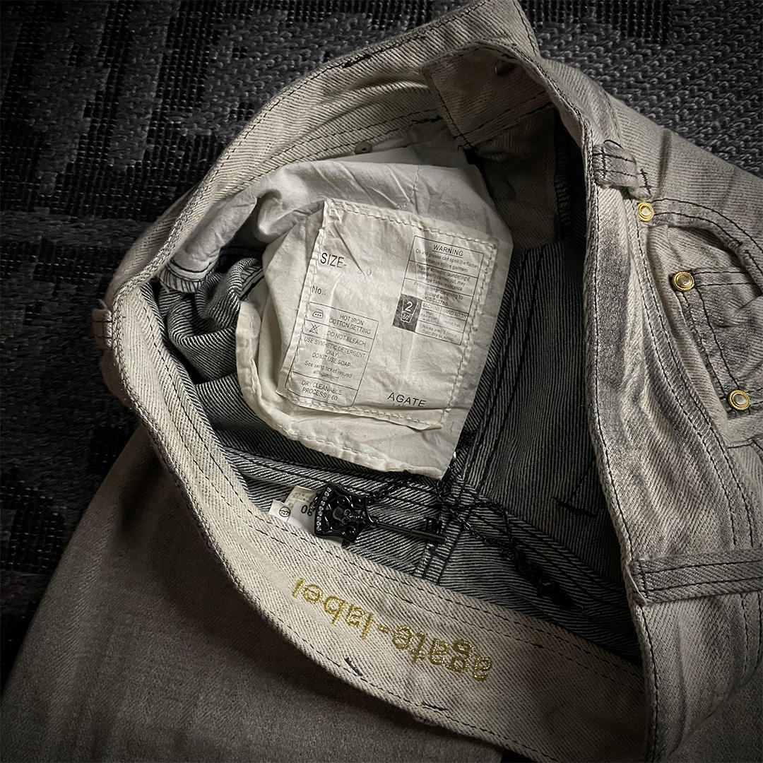 Agate label Worn Out Distressed Flared Jeans