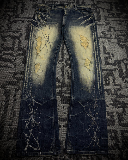 LA GATE Claw Mask Glitter Slight Flare Jeans