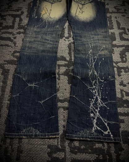 LA GATE Claw Mask Glitter Slight Flare Jeans