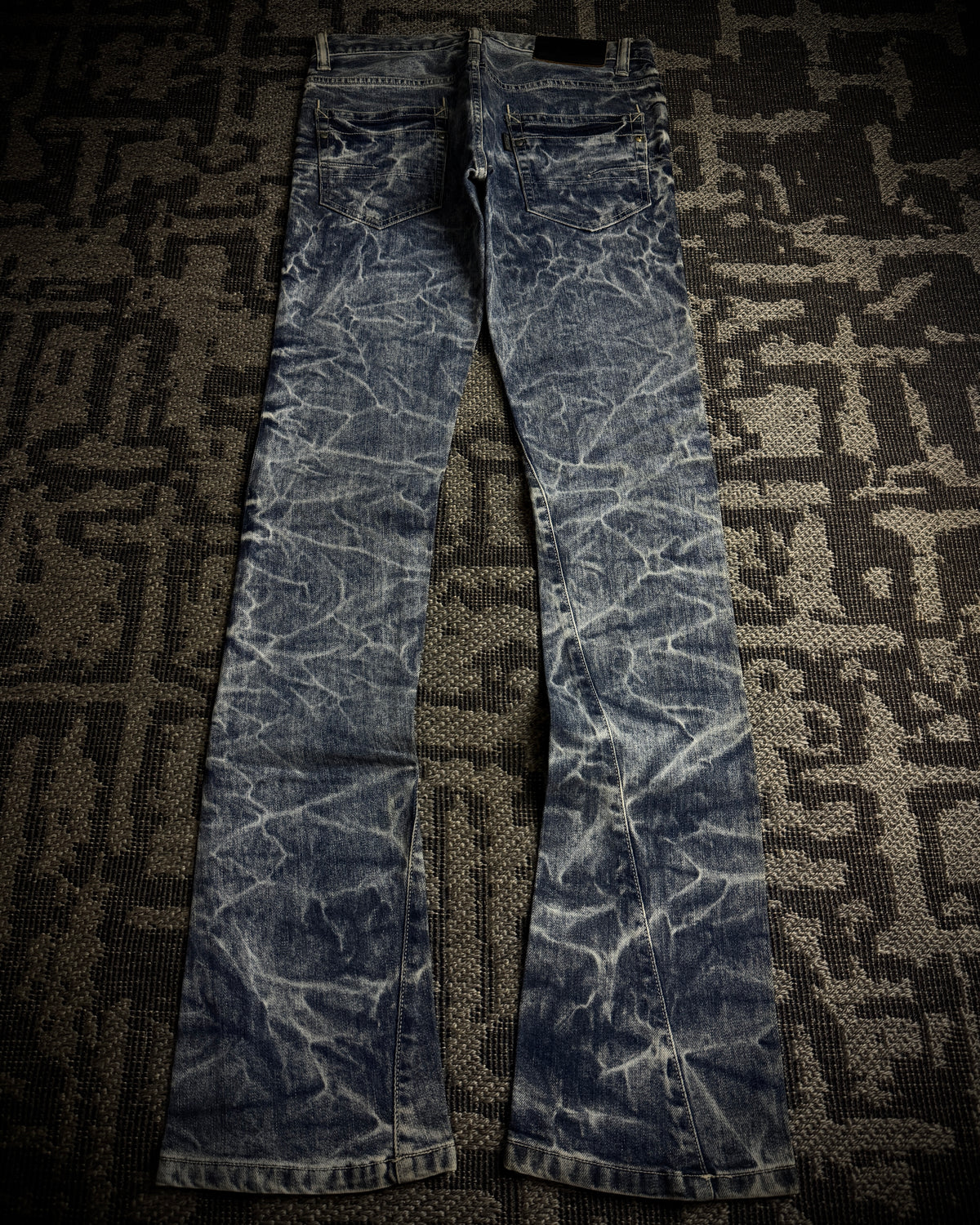 Tornado Mart Heavy Cracked Slim Boot Cut Jeans