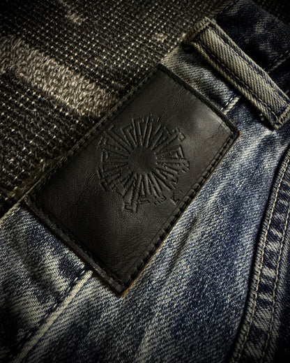 Tornado Mart Heavy Cracked Slim Boot Cut Jeans