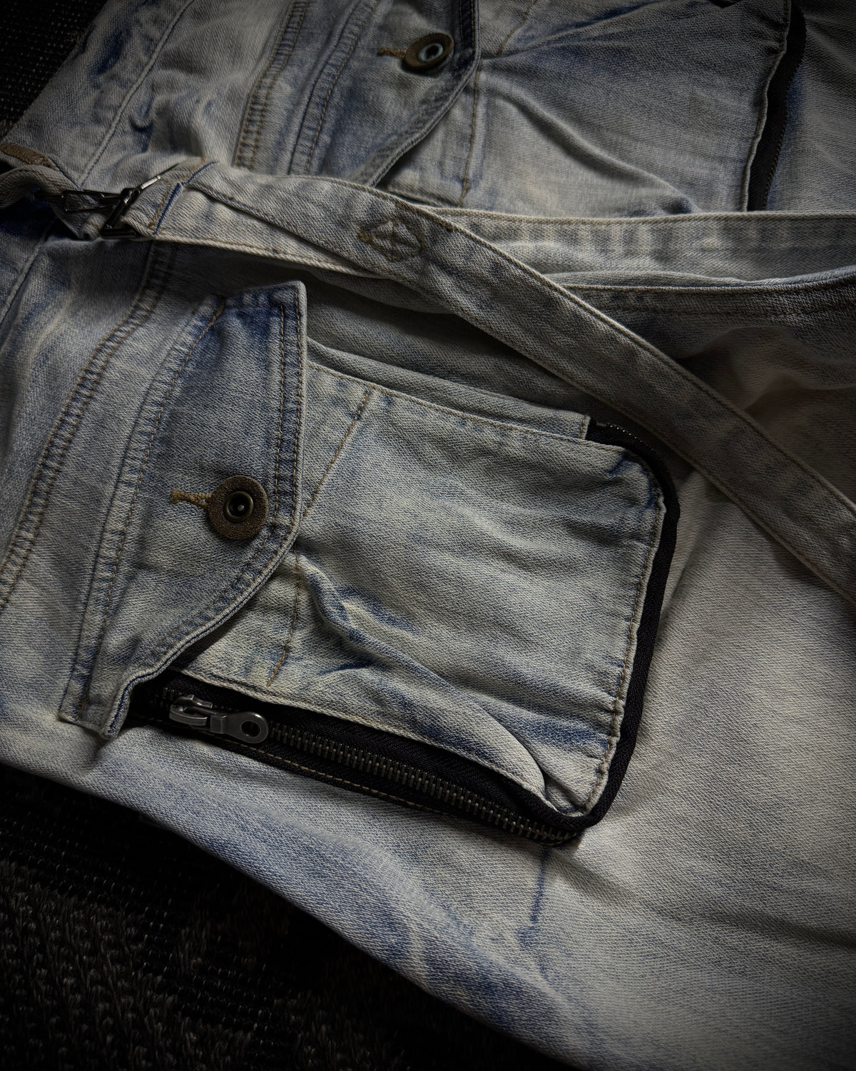 PPFM Curved Cargo Strap Jeans