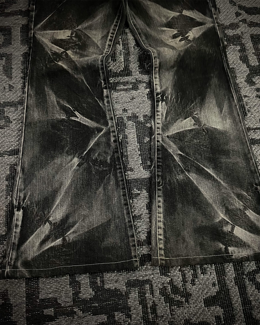 Tornado Mart Ice Shatter Wash Flared Jeans