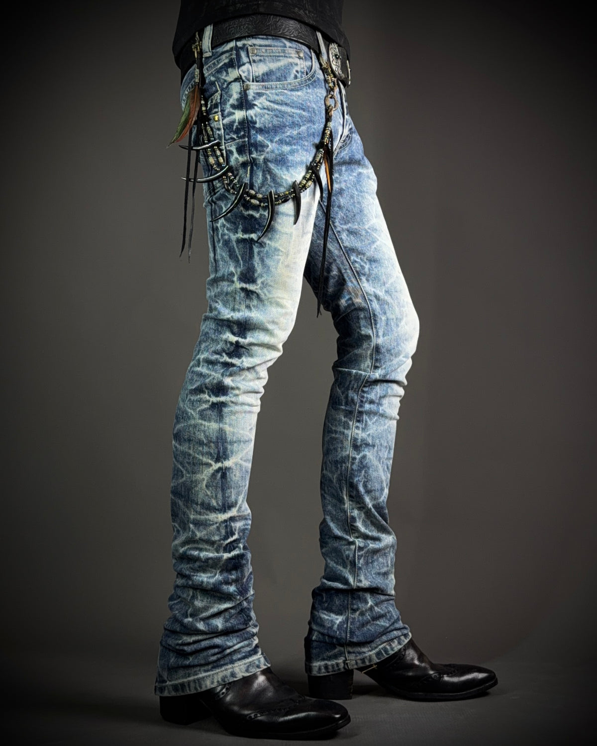 Tornado Mart Heavy Cracked Slim Boot Cut Jeans