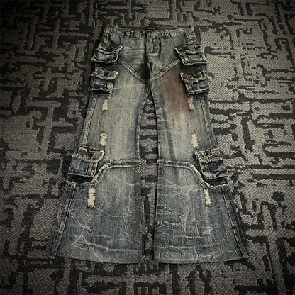 Lowbox Multi-pocket Distressed Flared Jeans