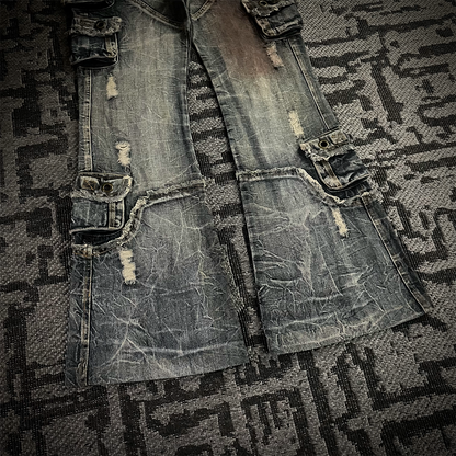 Lowbox Multi-pocket Distressed Flared Jeans