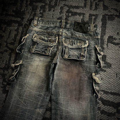 Lowbox Multi-pocket Distressed Flared Jeans