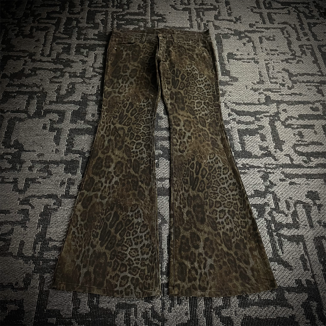 Tornado Mart Leopard Flared Pants