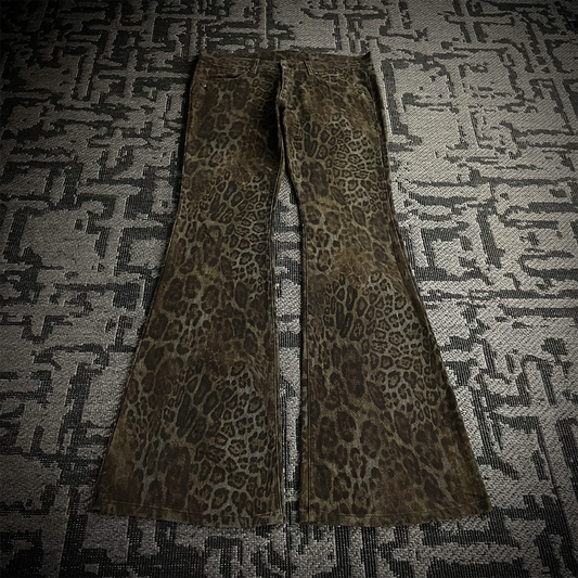 Tornado Mart Leopard Flared Pants