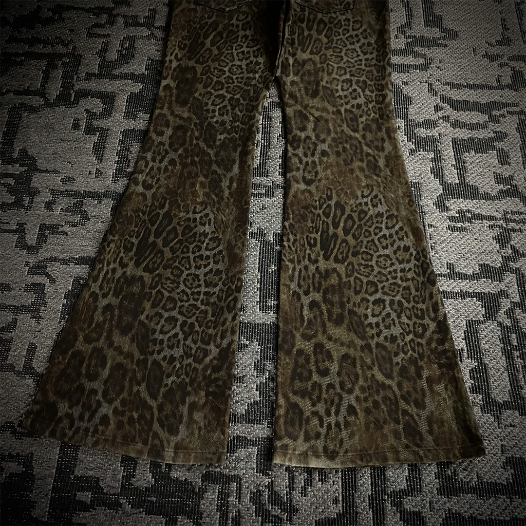 Tornado Mart Leopard Flared Pants