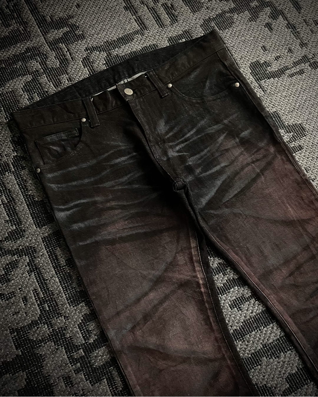 Tornado Mart Blood Wash Whiskered