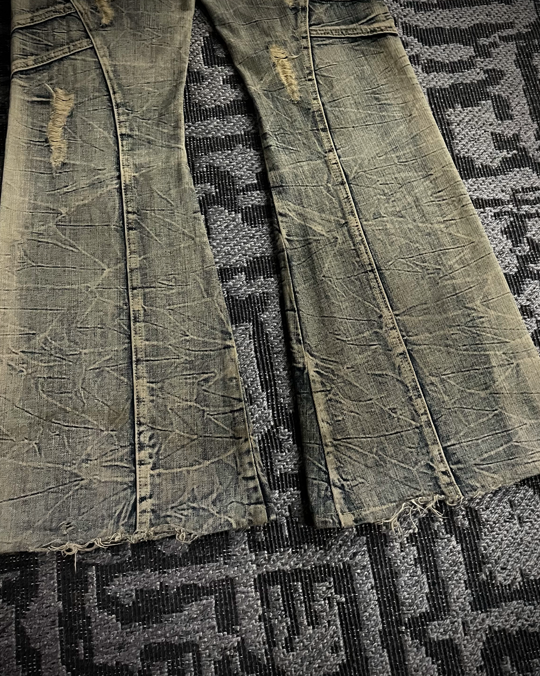 Tornado Mart Distressed Washed Flared Jeans