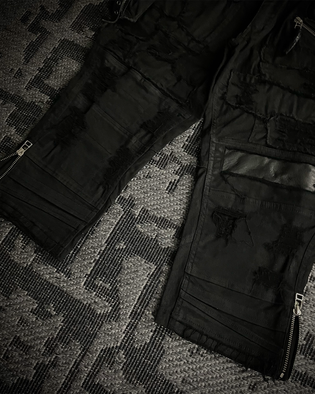 Kmrii Multi-Patch Distressed Short Pants