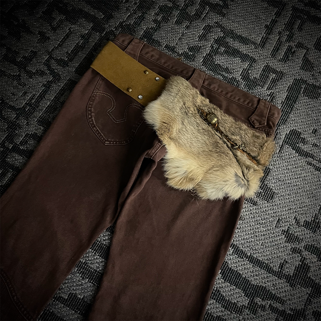 Led Rechwe Sword Corduroy Flared Jeans (not included belt)