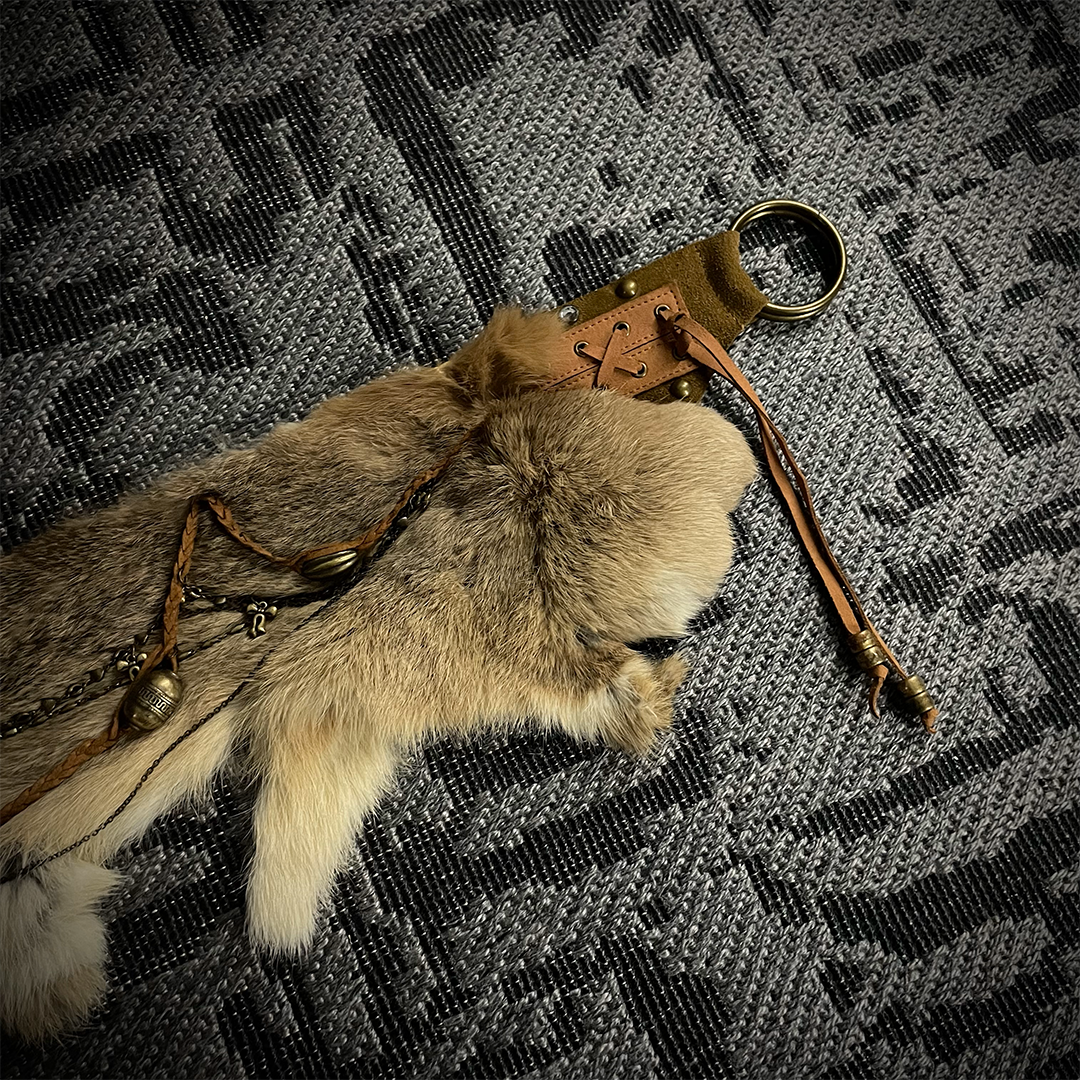 Unknow Chain Fur Belt