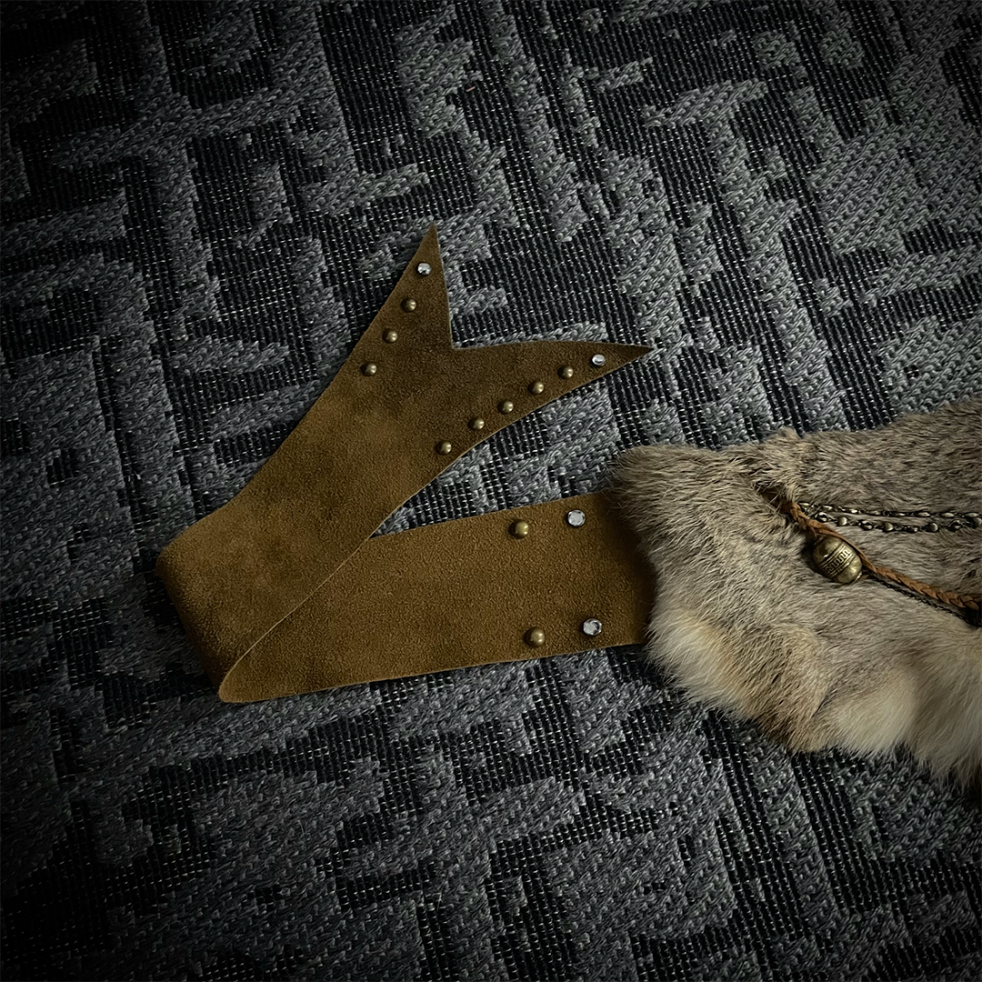 Unknow Chain Fur Belt