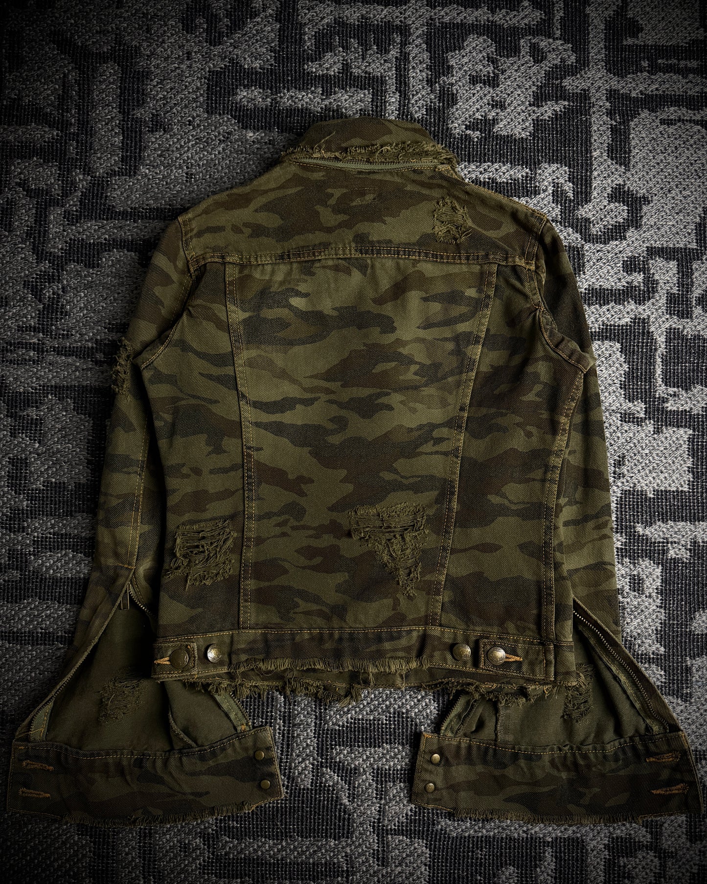 LGB Detachable Zip Collar Camo Jacket