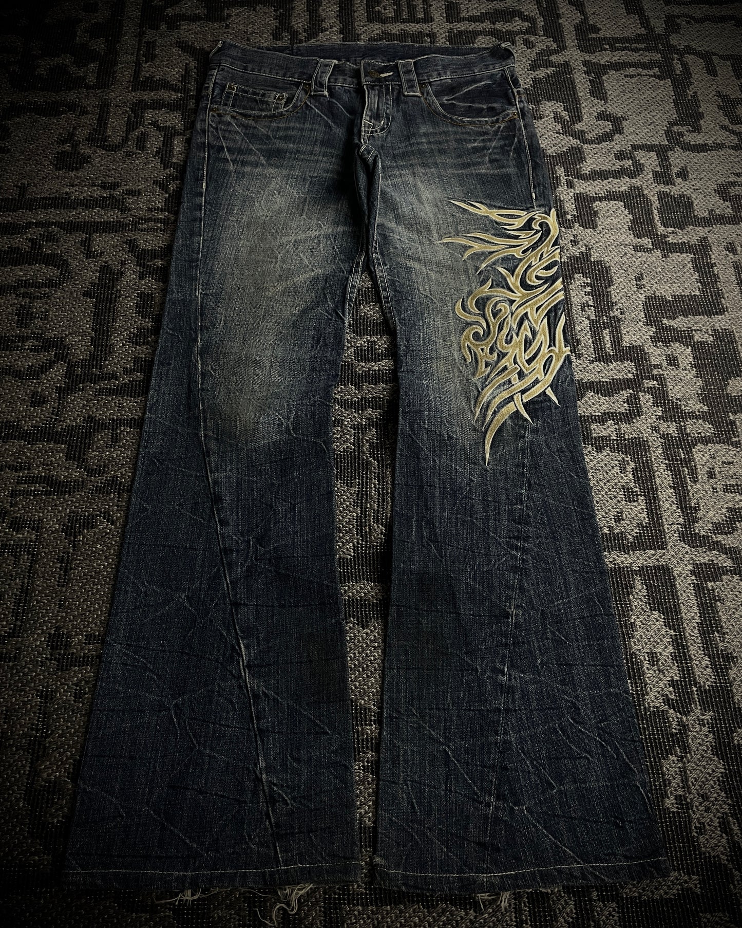 Tornado Mart Tribal Embroidery Spiral Flared Jeans