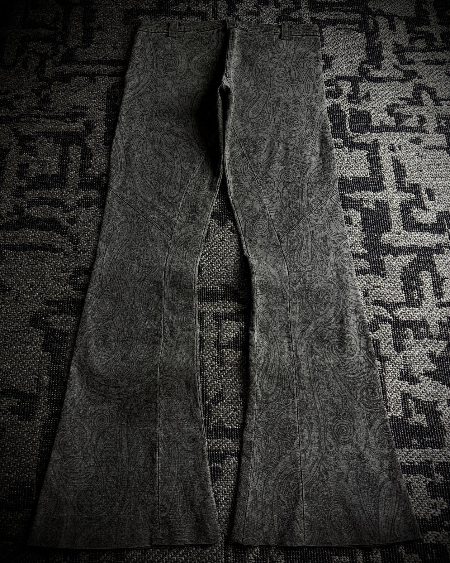 5351 Pour Les Hommes Ornamental Print Flared Pants
