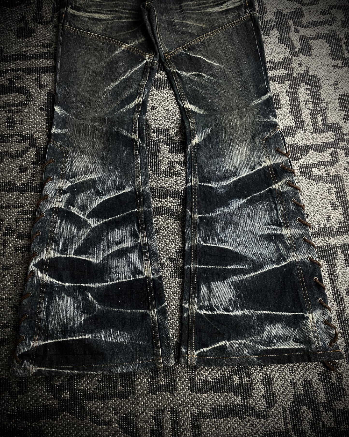 Tornado Mart Crackle Wash Lace-Up Flared Denim