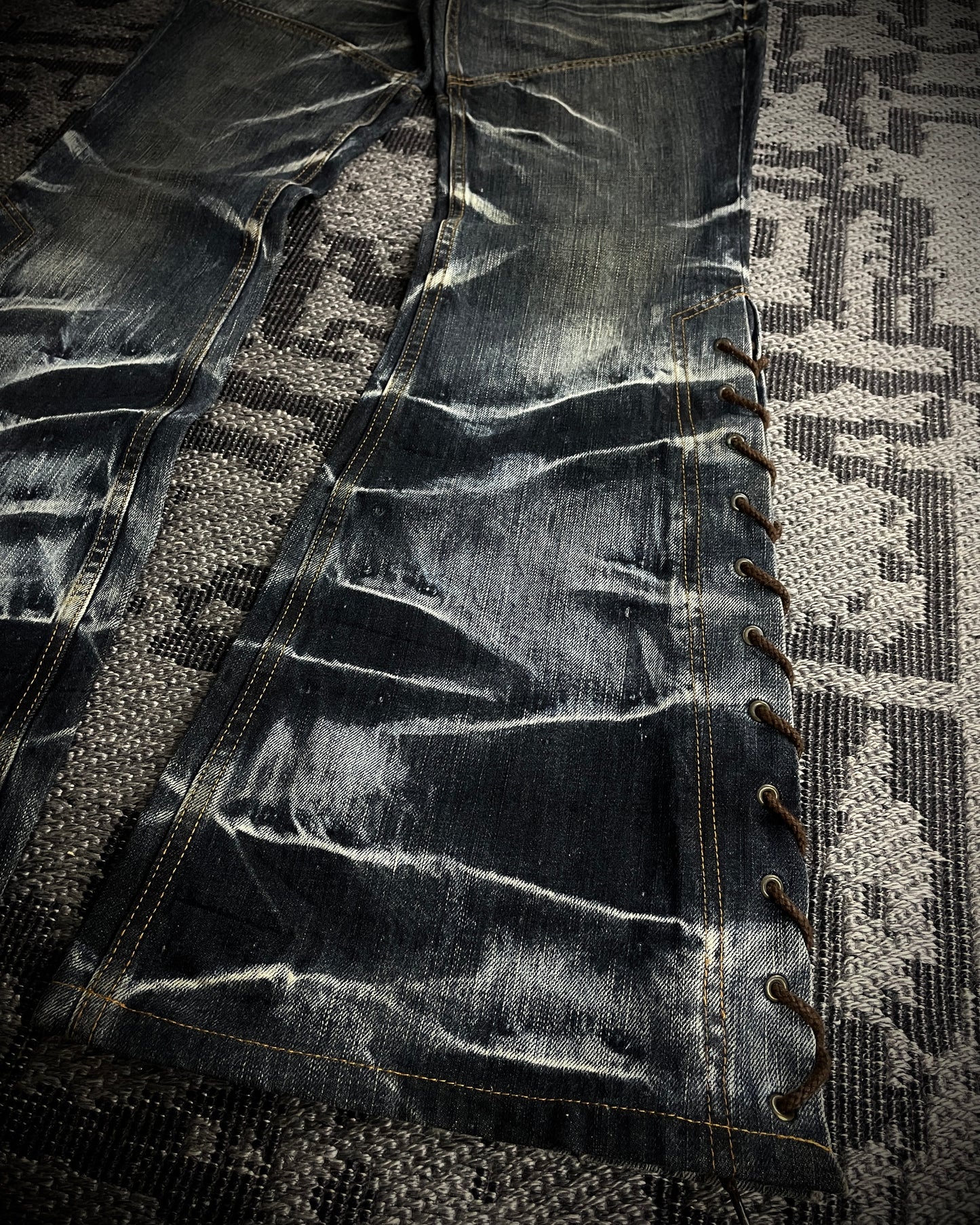 Tornado Mart Crackle Wash Lace-Up Flared Denim