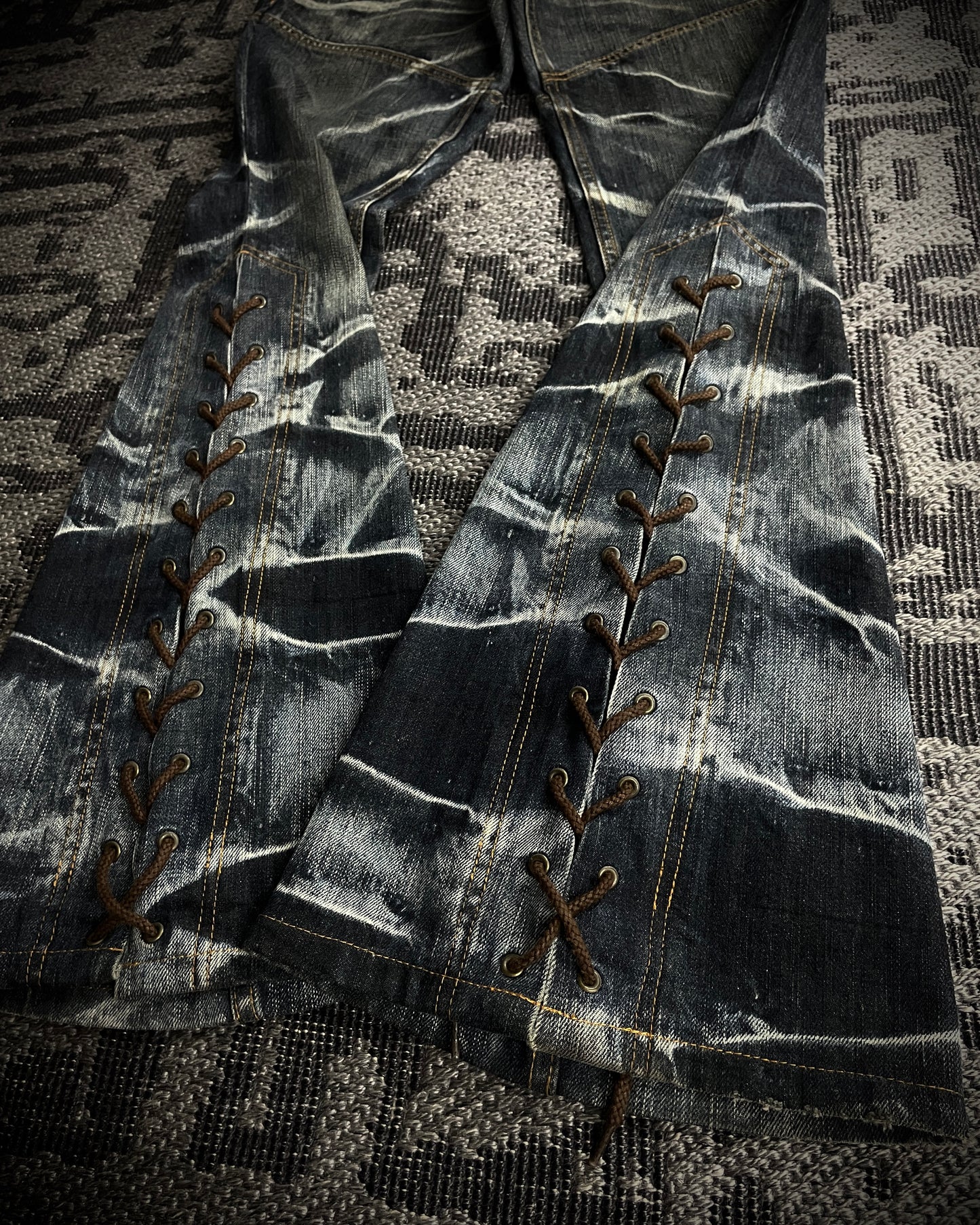 Tornado Mart Crackle Wash Lace-Up Flared Denim