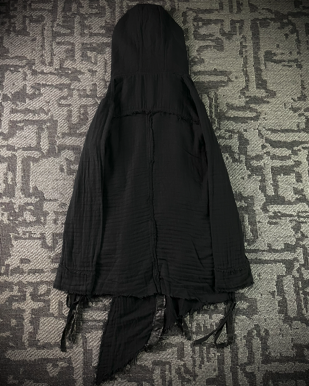 Rings Asymmetric Damage Hoodie