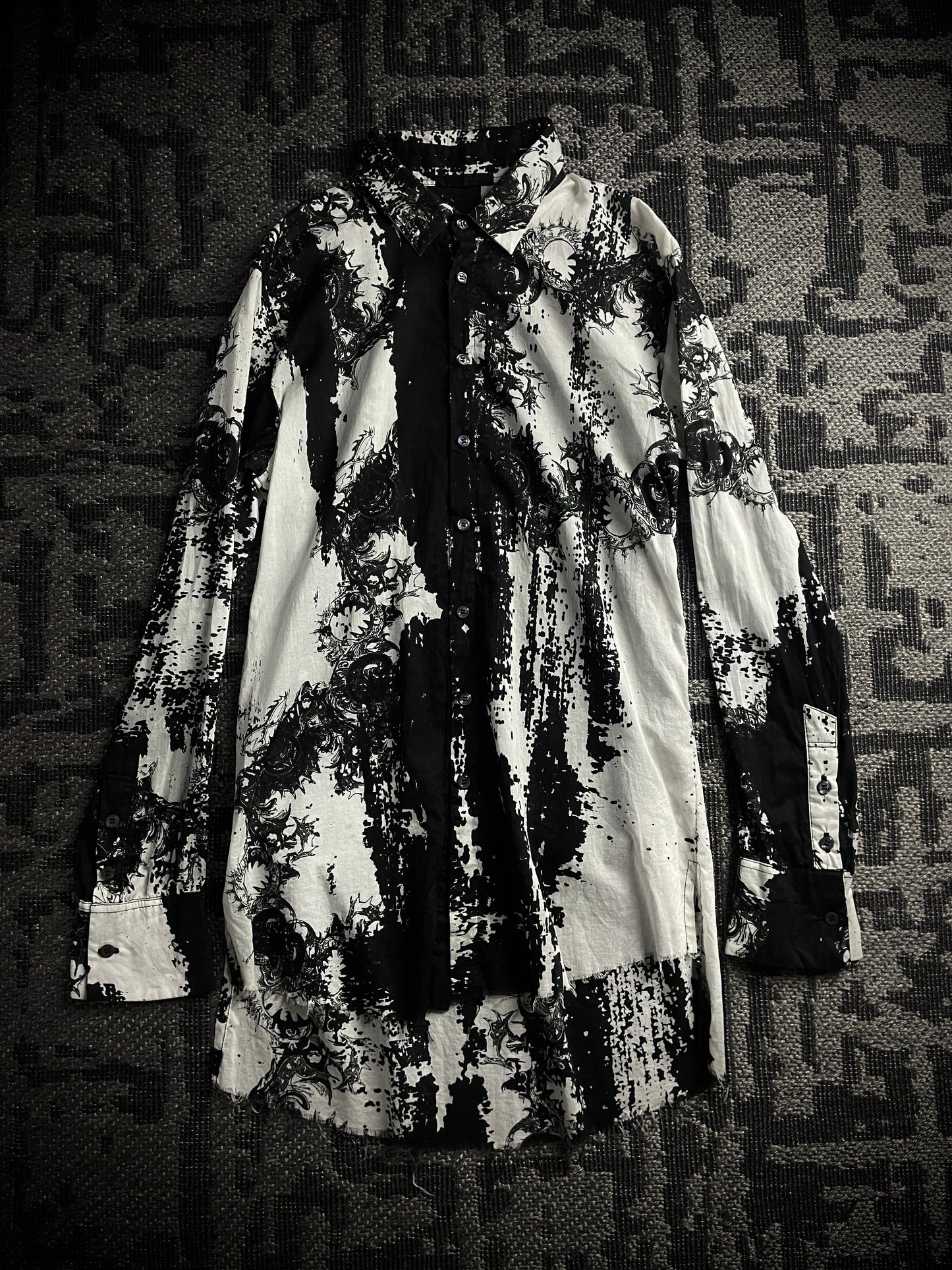 KMRii Magnolia Sputnik Long Shirt