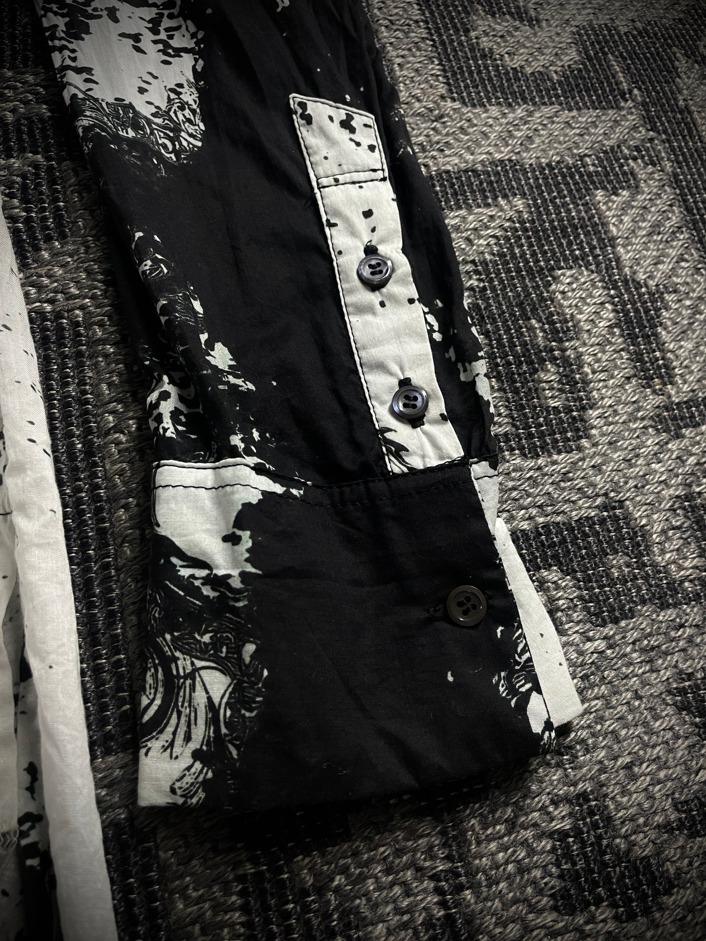 KMRii Magnolia Sputnik Long Shirt