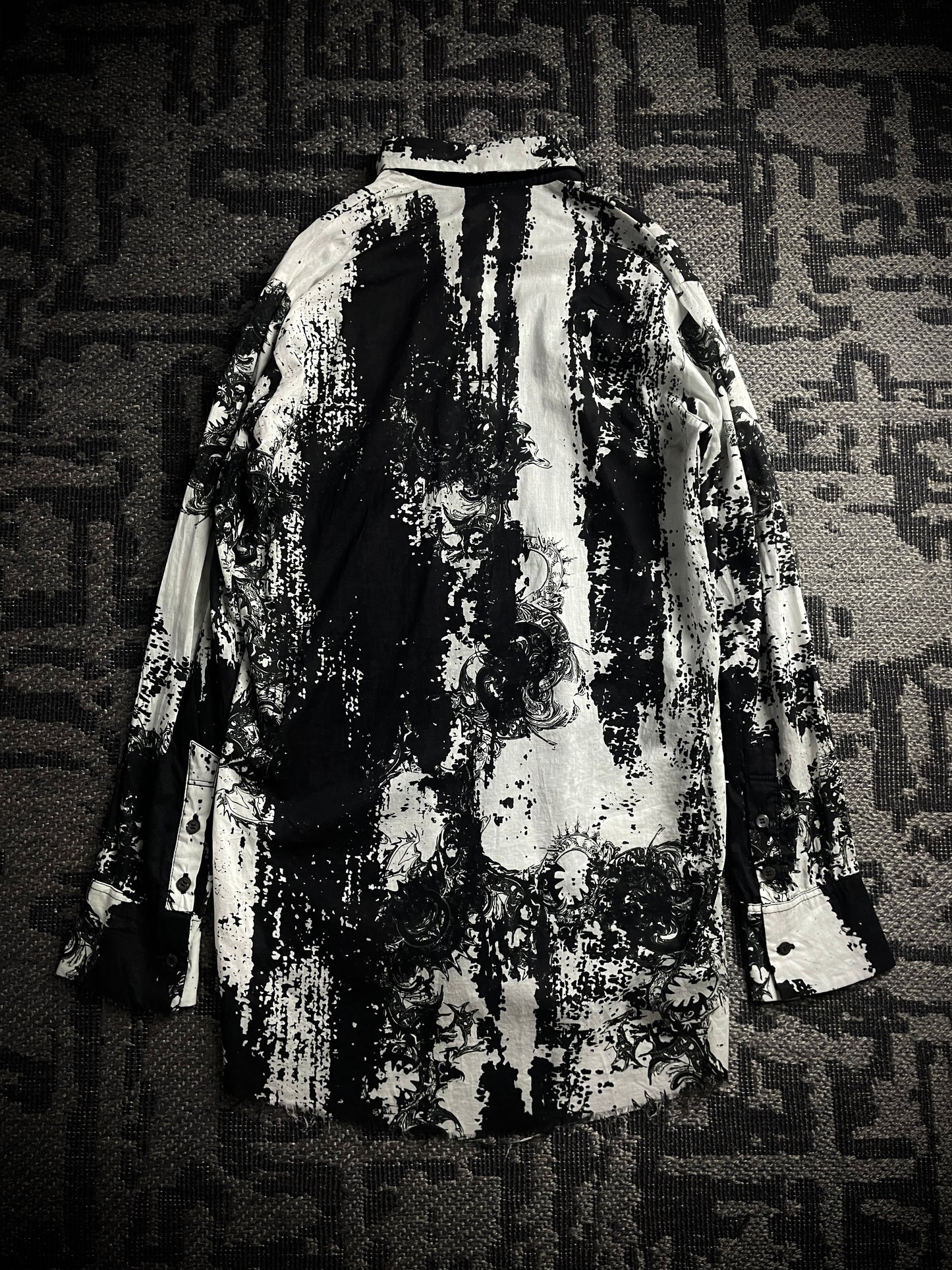 KMRii Magnolia Sputnik Long Shirt