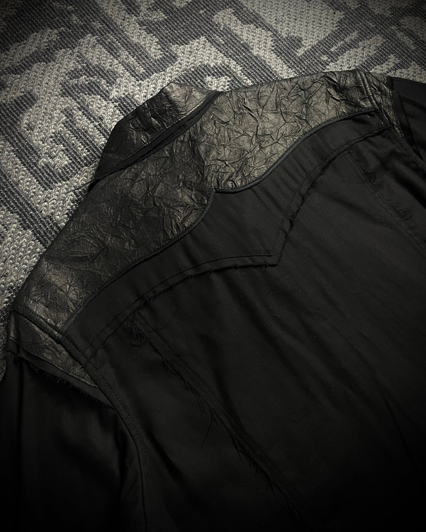 HIROMU ROEN Black Leather Panel Shirt