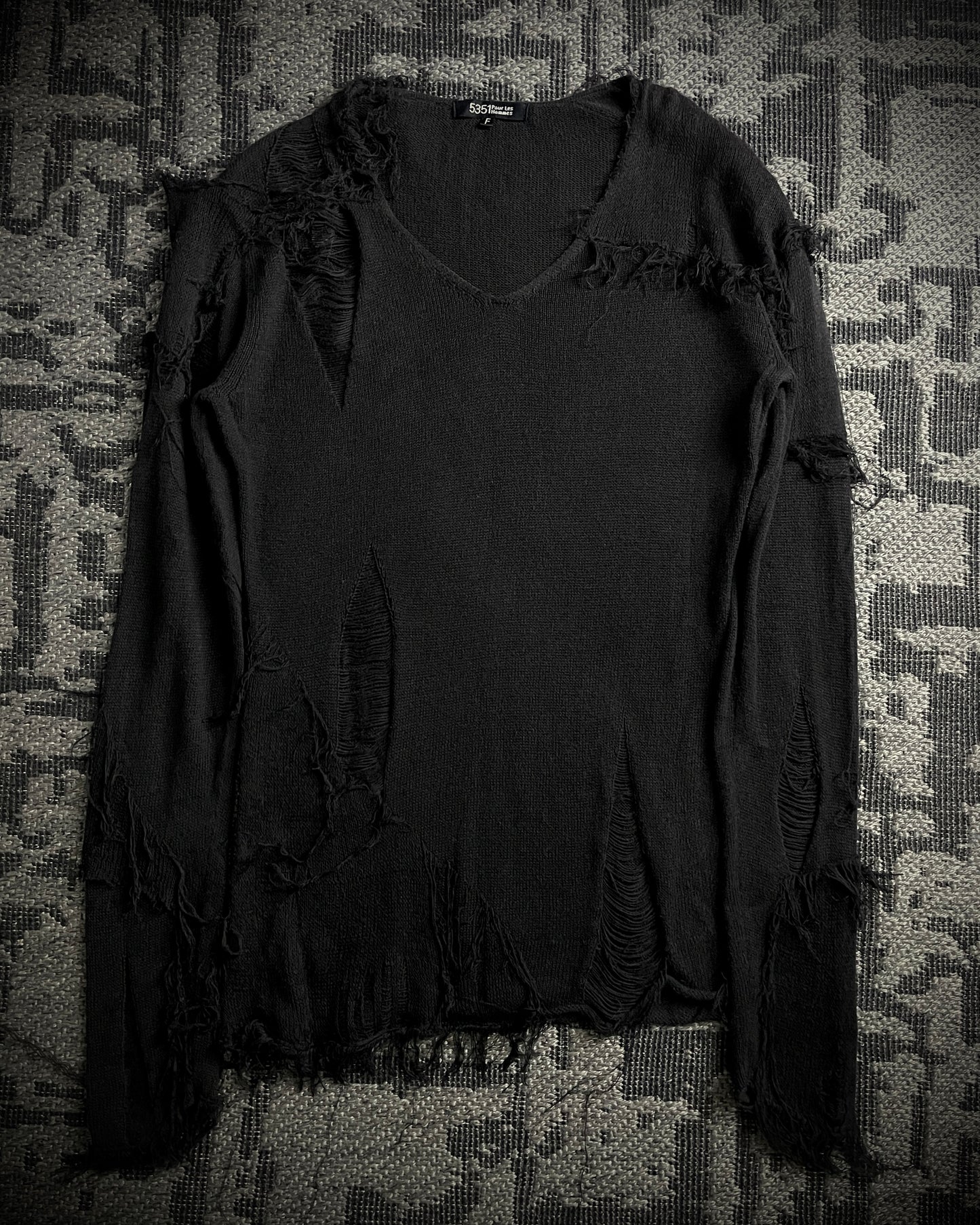 5351 Pour Les Hommes Shredded Open Knit