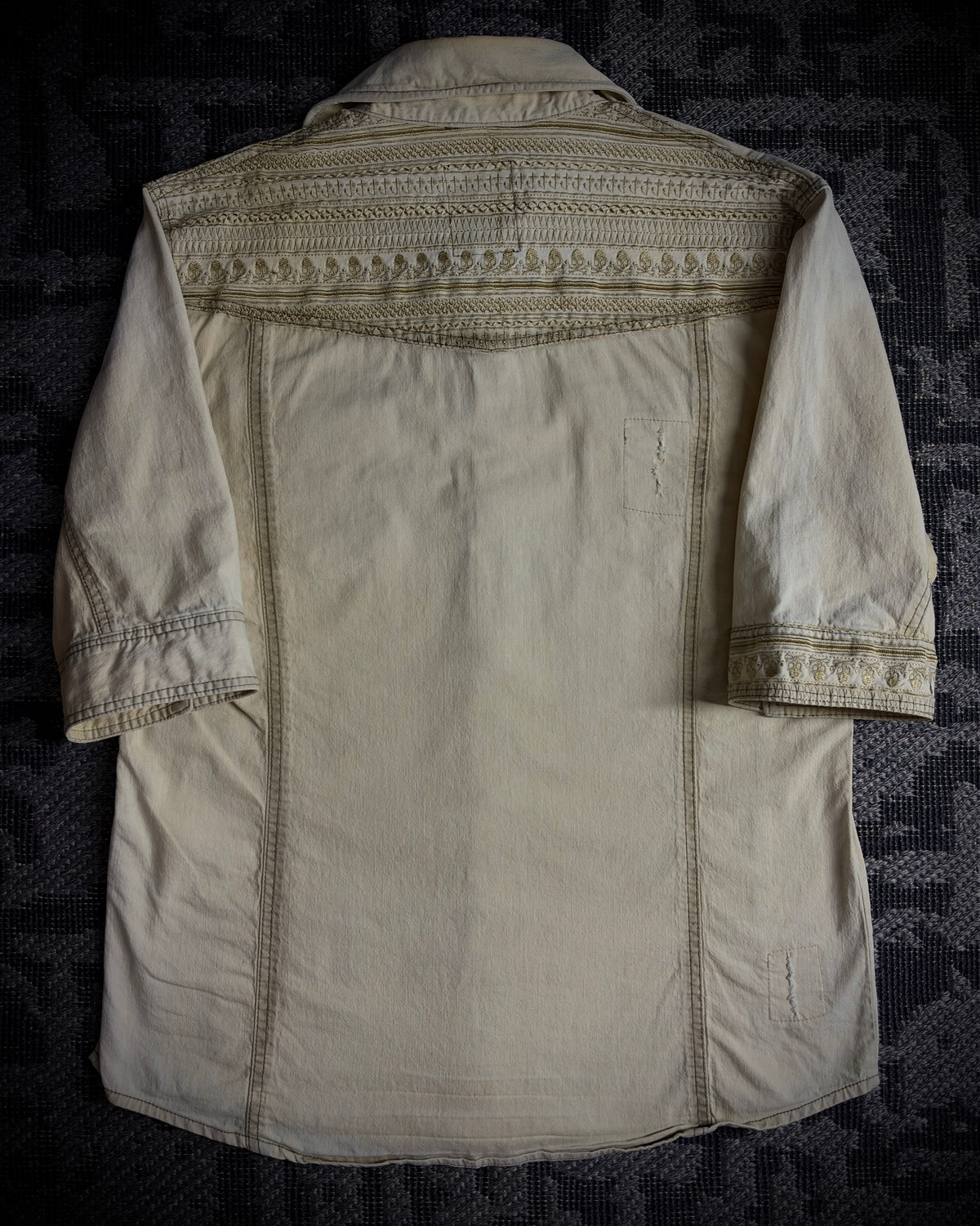In the Attic Skull Cross Embroidered 3/4 Sleeve Shirt