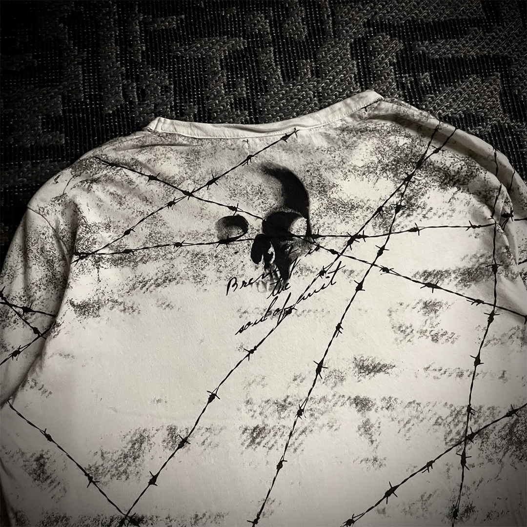 Daily News Skull Barbed Wire Full Print Long Sleeve T-shirt