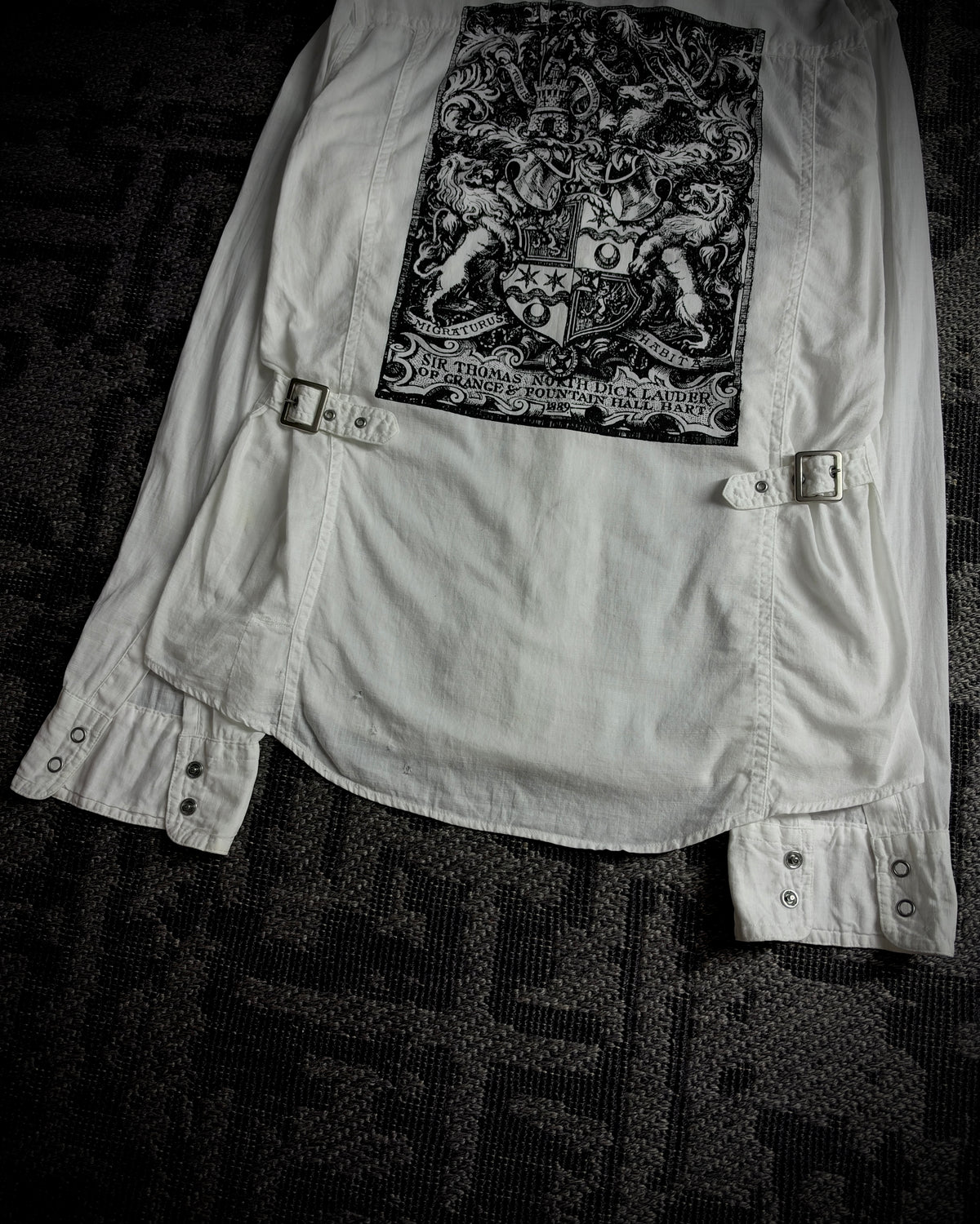 Tete Homme Heraldic Graphic Utility Shirt