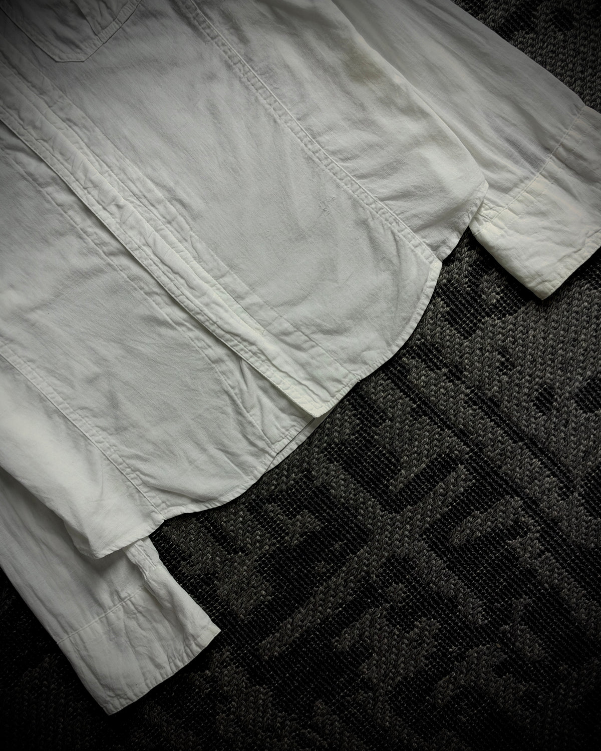 Tete Homme Heraldic Graphic Utility Shirt