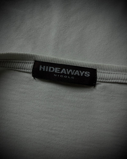 HIDEAWAYS Panelled Graphic T-Shirt
