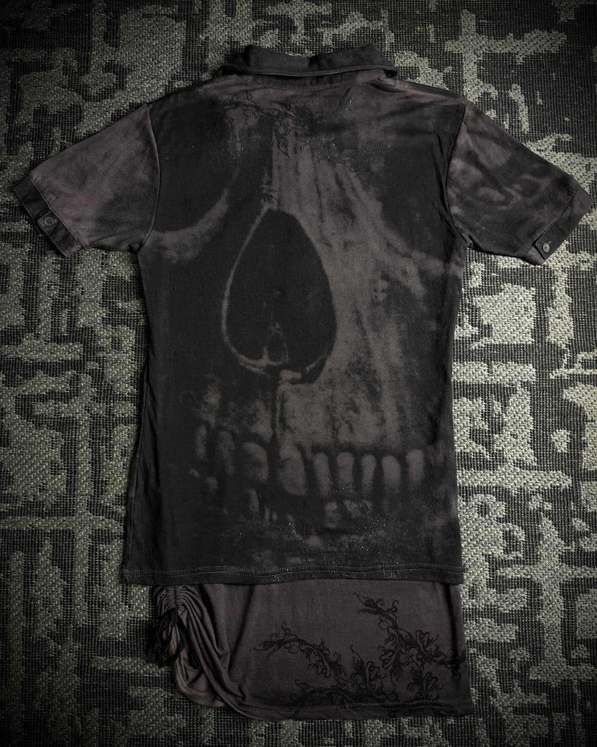 Midas Skull Glitter Layered Shirt