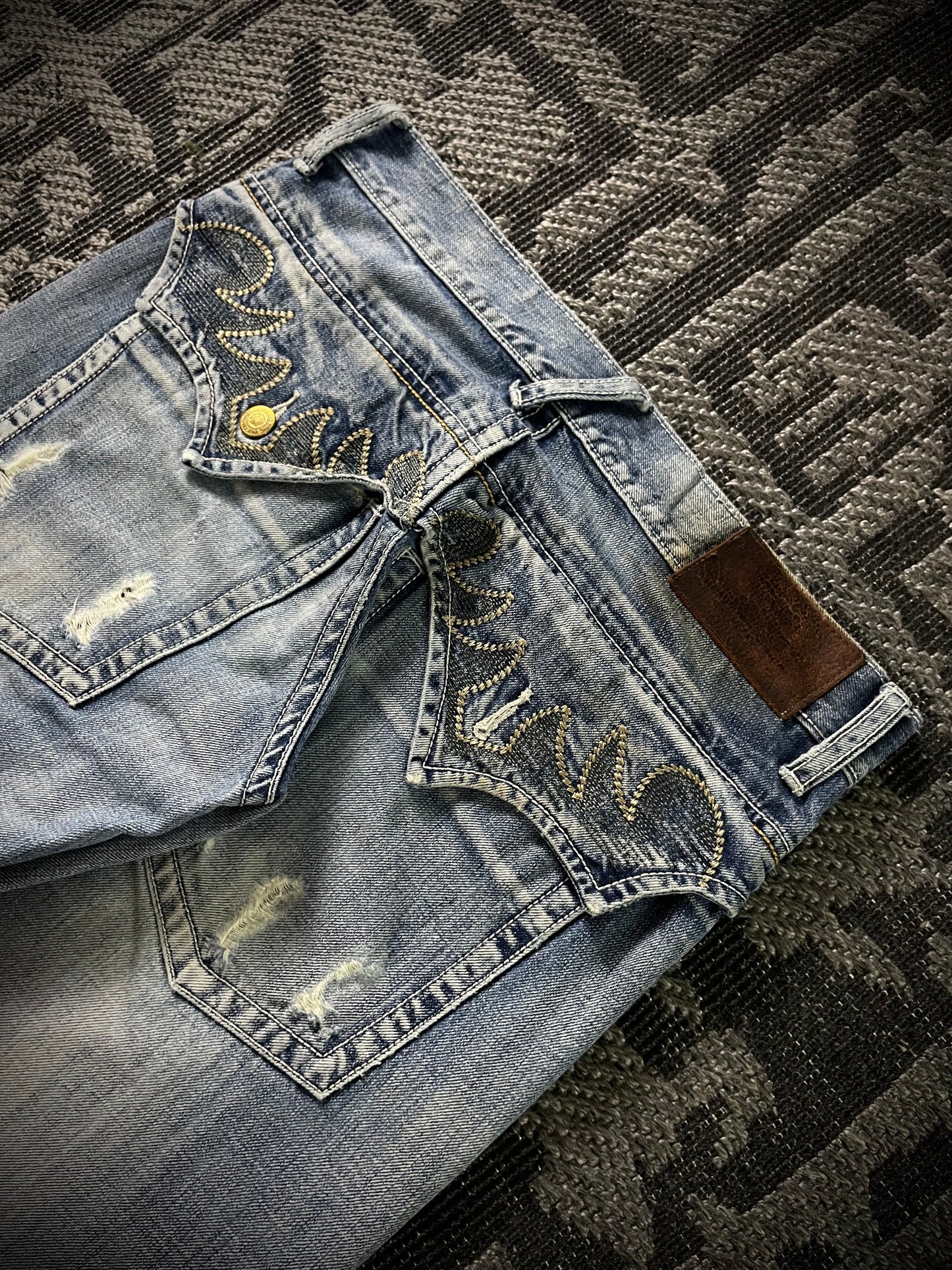 Tornado Mart Tribal Flared Jeans (S)